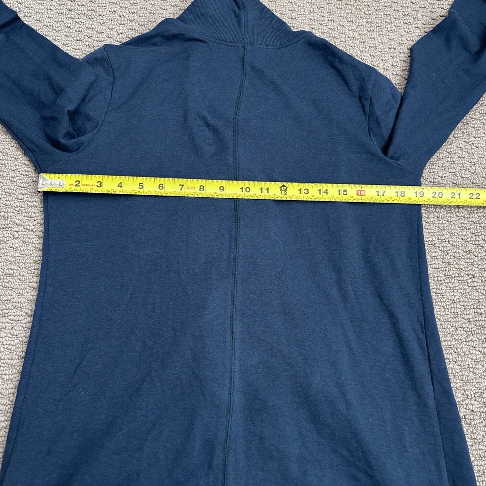 NWT Johnny Was Calme Fleece Long Draped Cardigan
Sustainable
Soft
Lounge
$198
M - Picture 8 of 9